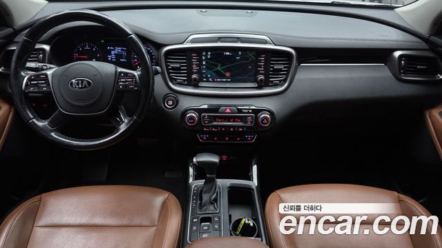 Kia Sorento 2018 — photo 10