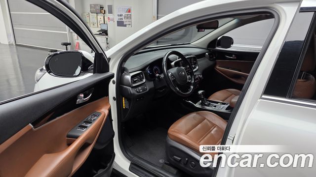 Kia Sorento 2018 — photo 13
