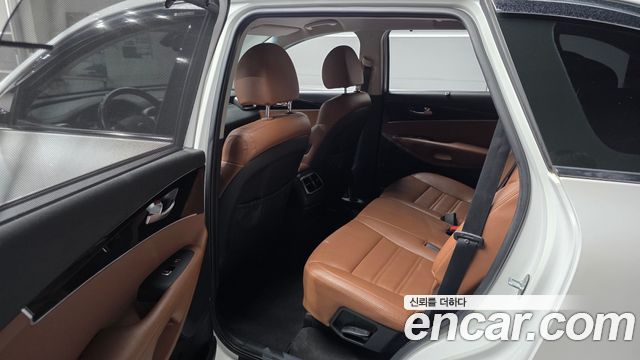Kia Sorento 2018 — photo 17