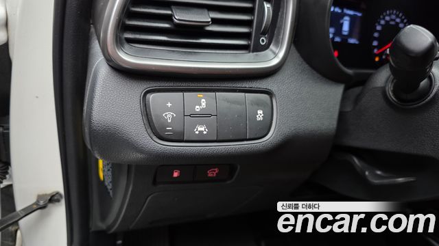 Kia Sorento 2018 — photo 28