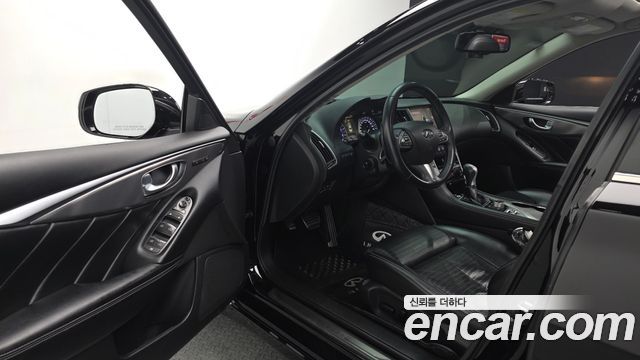 Infiniti Q50 2015 — photo 13
