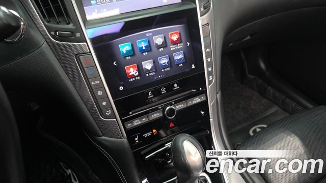 Infiniti Q50 2015 — photo 21