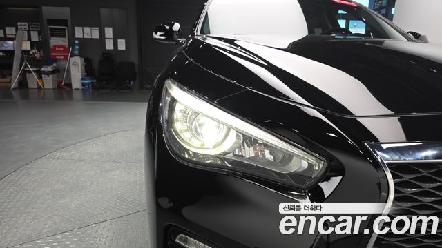 Infiniti Q50 2015 — photo 8