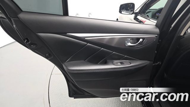 Infiniti Q50 2015 — photo 15