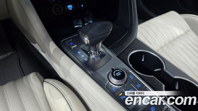 Genesis G70 2023 — photo 12