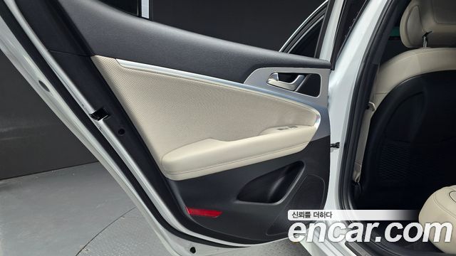 Genesis G70 2023 — photo 15