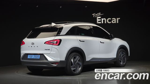 Hyundai Nexo 2024 — photo 2