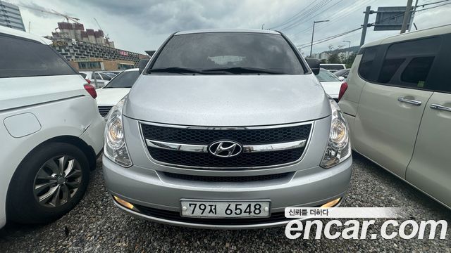 Hyundai Starex 2008 — photo 1