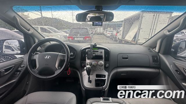 Hyundai Starex 2008 — photo 9