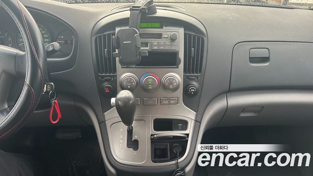 Hyundai Starex 2008 — photo 13