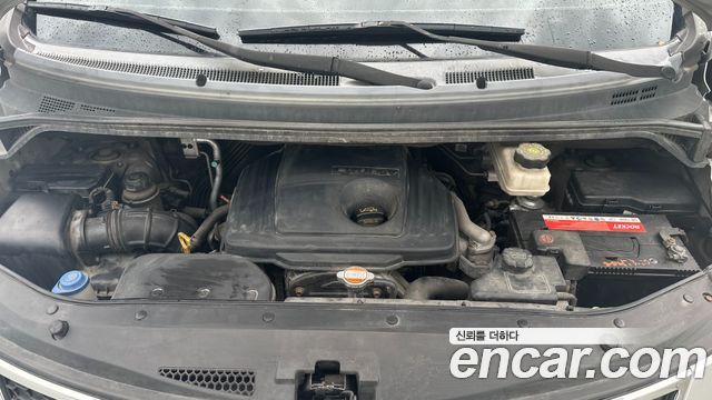 Hyundai Starex 2008 — photo 17