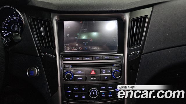Hyundai Sonata 2013 — photo 13