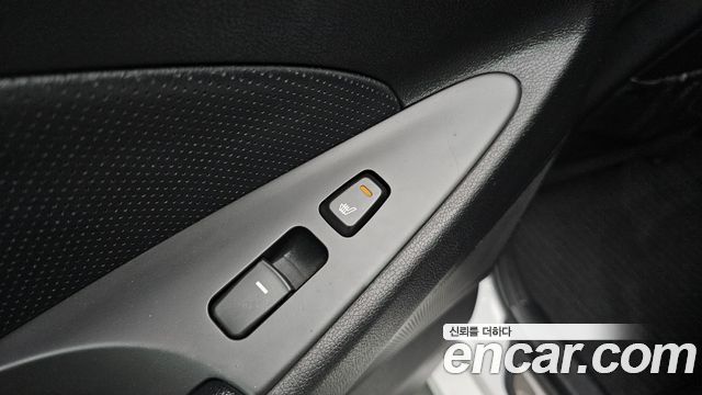 Hyundai Sonata 2013 — photo 17