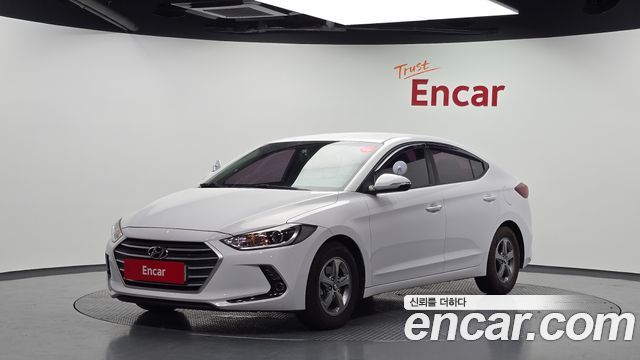 Hyundai AVANTE 2017 — photo 1