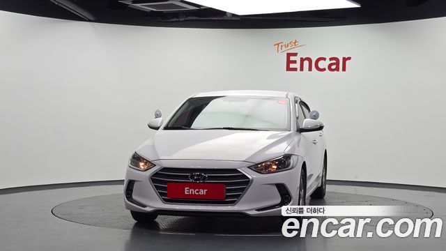 Hyundai AVANTE 2017 — photo 3