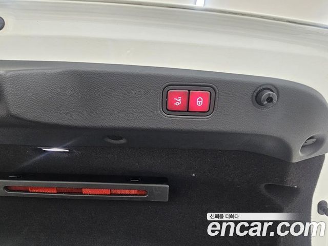 Mercedes-Benz CLS-Class 2019 — photo 16