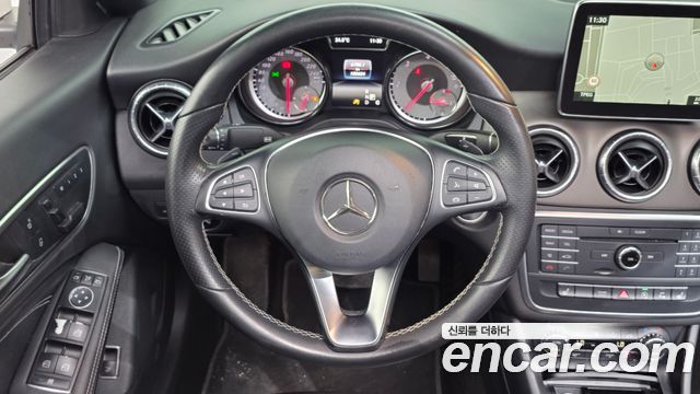 Mercedes-Benz CLA-Class 2016 — photo 13
