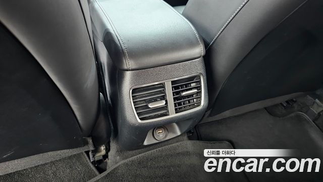 Hyundai Sonata 2022 — photo 25