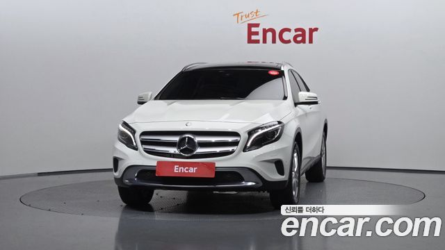 Mercedes-Benz GLA-Class 2017 — photo 3