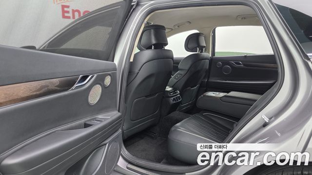 Genesis G80 2021 — photo 17