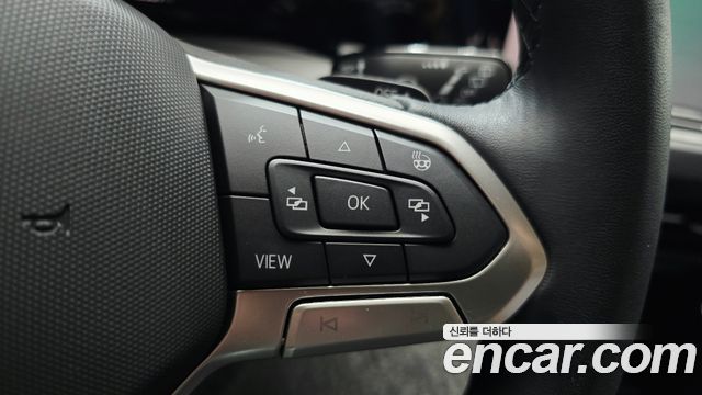Volkswagen Golf 2024 — photo 18