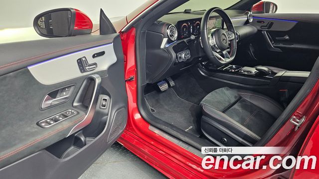 Mercedes-Benz CLA-Class 2023 — photo 10
