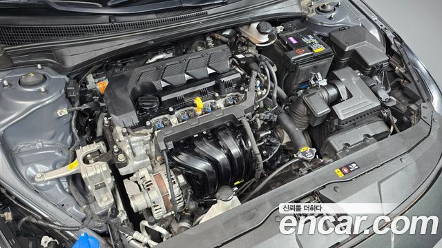 Hyundai AVANTE 2021 — photo 6
