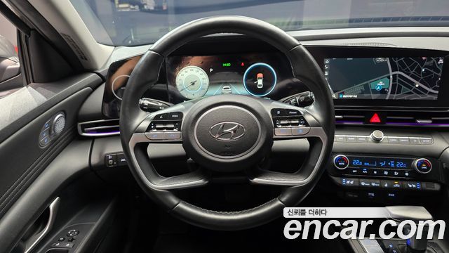 Hyundai AVANTE 2021 — photo 13