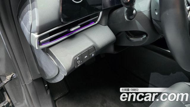 Hyundai AVANTE 2021 — photo 19