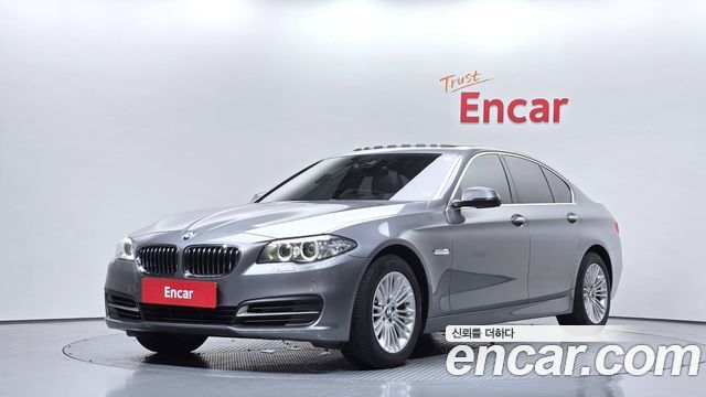 BMW 5-Series 2015 — photo 1