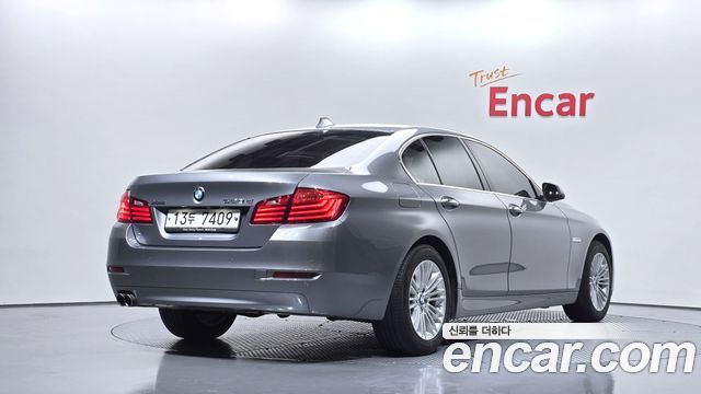 BMW 5-Series 2015 — photo 2
