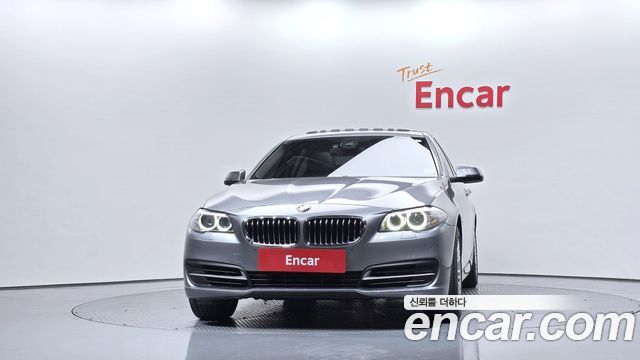 BMW 5-Series 2015 — photo 3