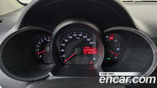 Kia morning 2012 — photo 11
