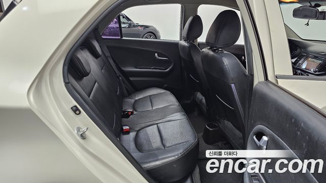 Kia morning 2012 — photo 17