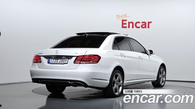 Mercedes-Benz E-Class 2014 — photo 2