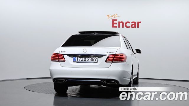 Mercedes-Benz E-Class 2014 — photo 4