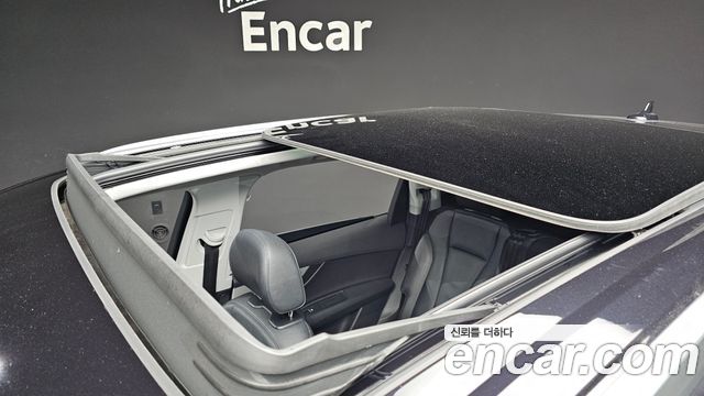 Audi Q7 2019 — photo 31