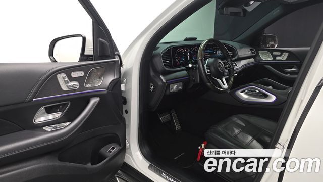 Mercedes-Benz GLS-Class 2021 — photo 13