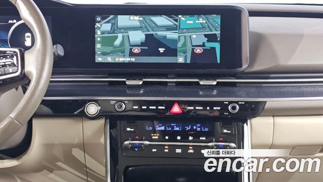 Kia Canival 2021 — photo 20