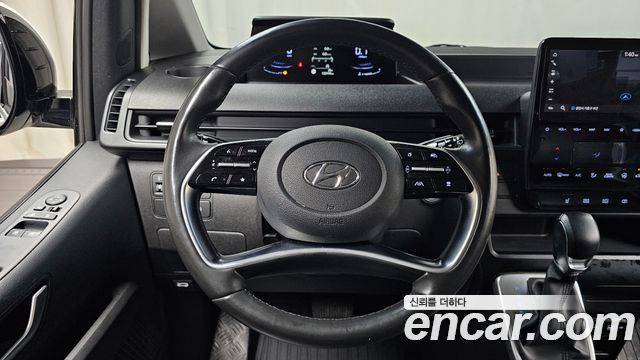 Hyundai Staria 2022 — photo 19
