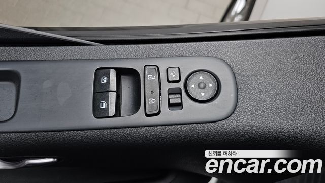Hyundai Staria 2022 — photo 29