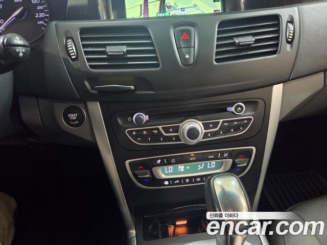 Renault Korea SM5  2010 — photo 14