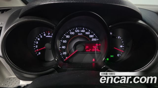 Kia RAY 2016 — photo 8