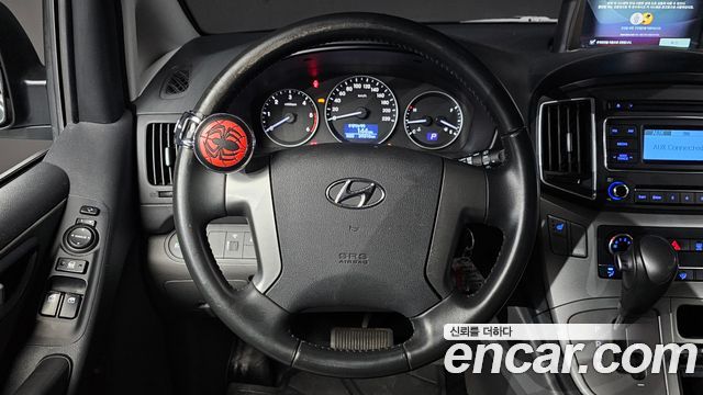Hyundai Starex 2021 — photo 19