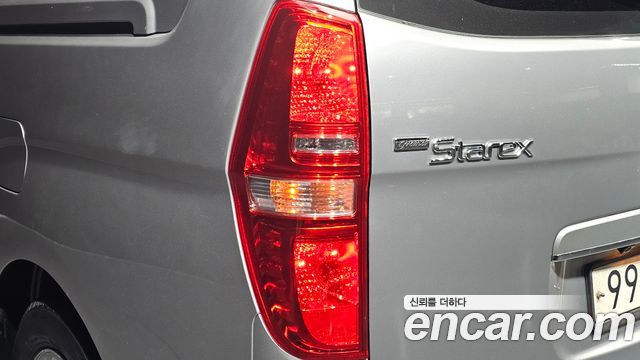 Hyundai Starex 2021 — photo 9