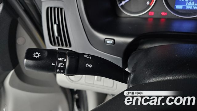 Hyundai Starex 2021 — photo 28