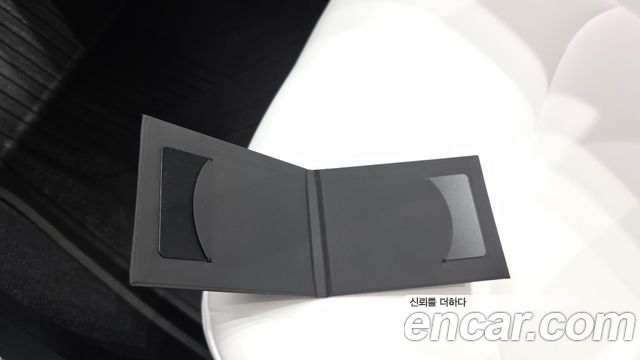 Tesla Model Y 2024 — photo 29