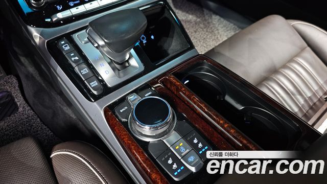 Genesis EQ900 2018 — photo 9