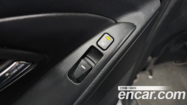 Hyundai Tucson 2012 — photo 18