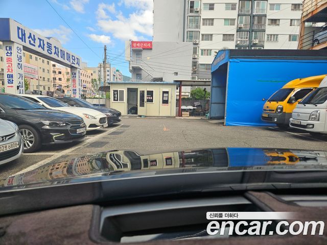 Genesis G80 2018 — photo 13